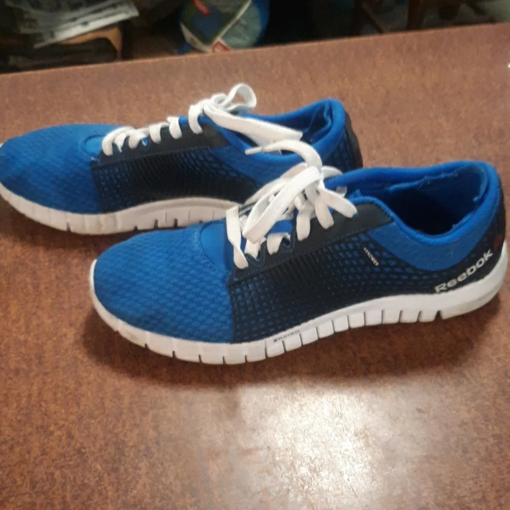 Reebok Size 7 1/2 Male (SKU OR) - Picture 2 of 5